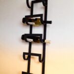 kovář Milan - stojan na víno